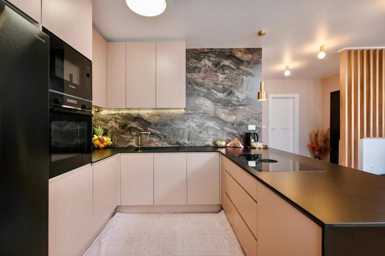 S Design Apartment Zadar Buitenkant foto