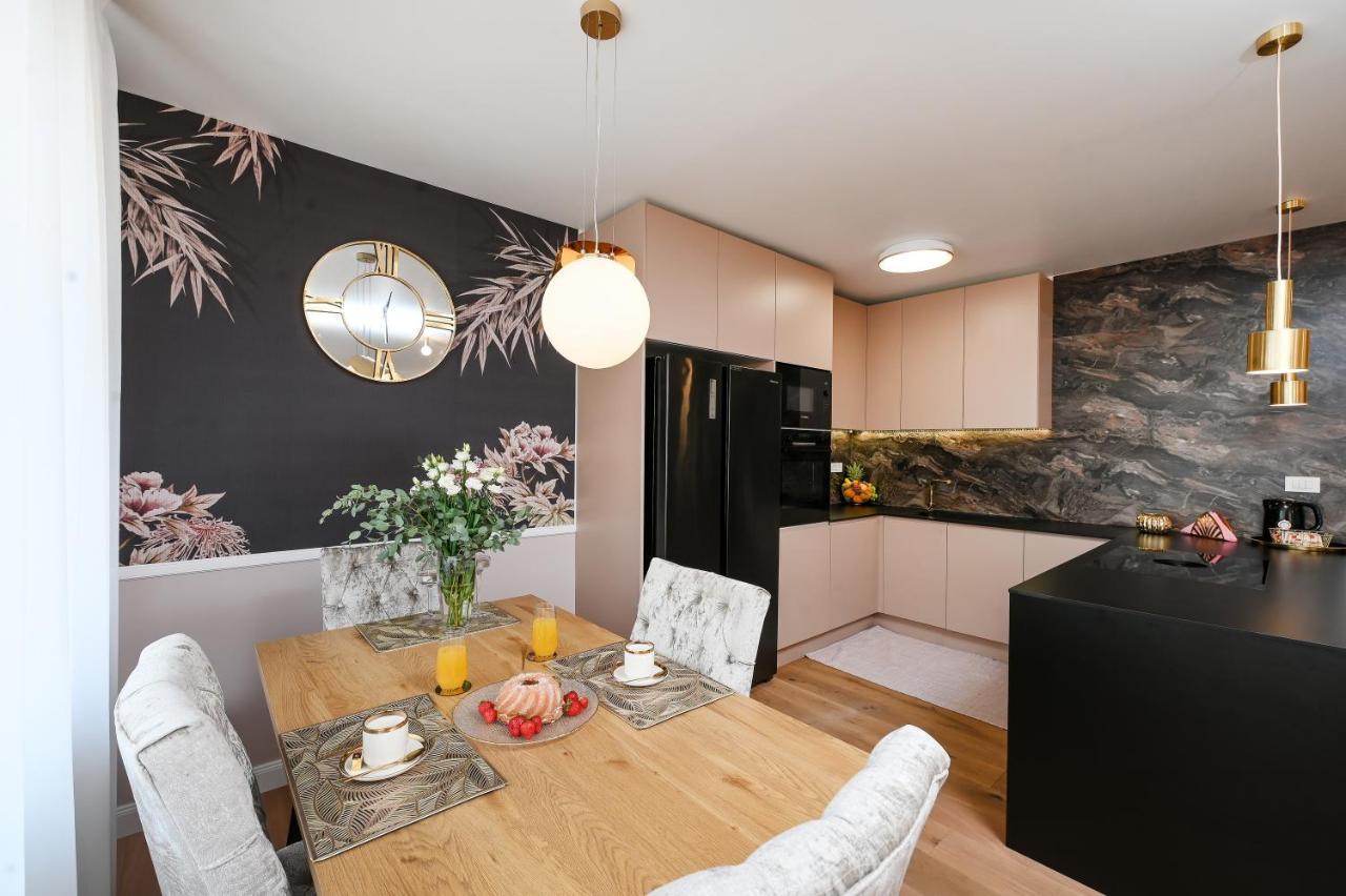 S Design Apartment Zadar Buitenkant foto