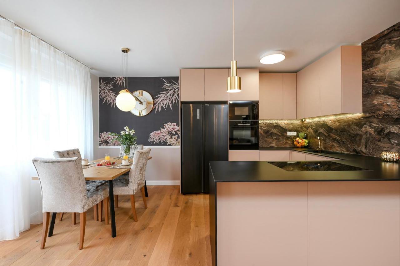 S Design Apartment Zadar Buitenkant foto