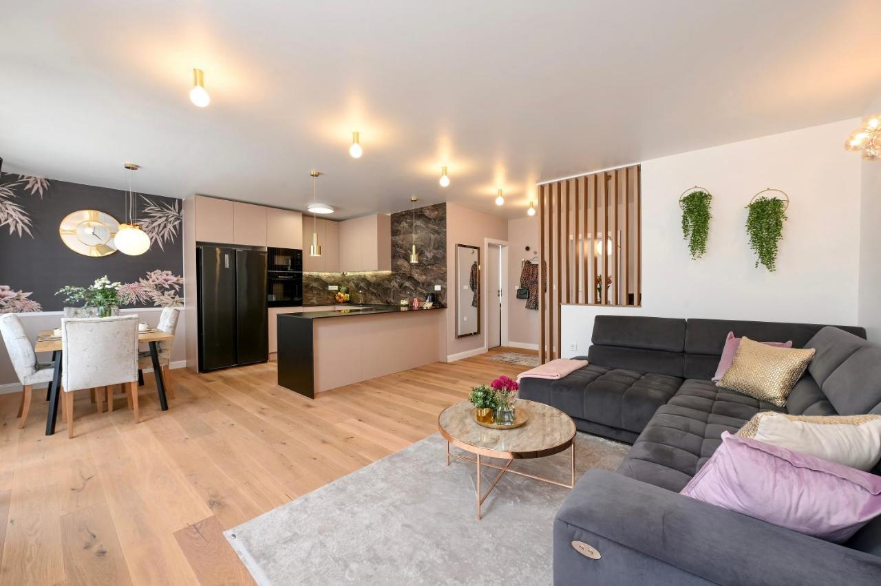 S Design Apartment Zadar Buitenkant foto