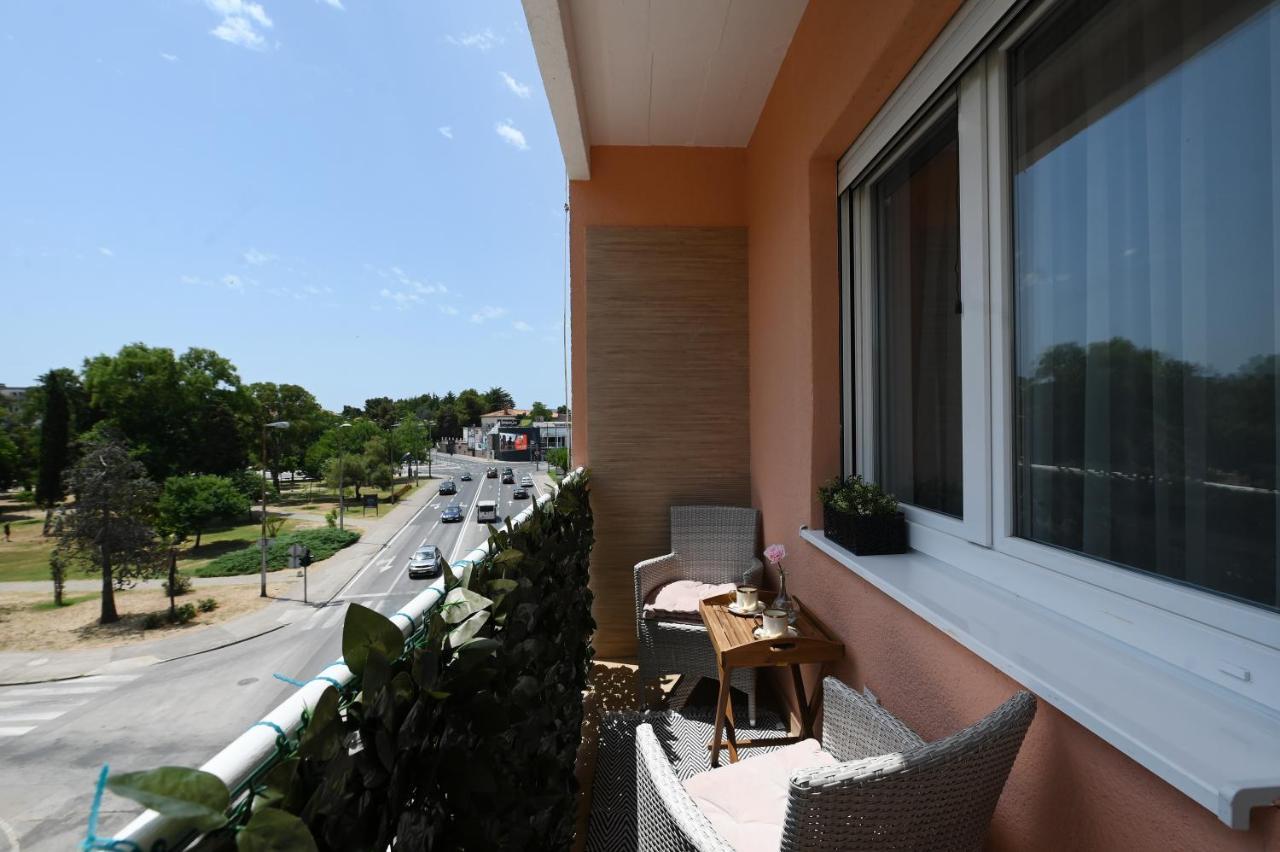 S Design Apartment Zadar Buitenkant foto